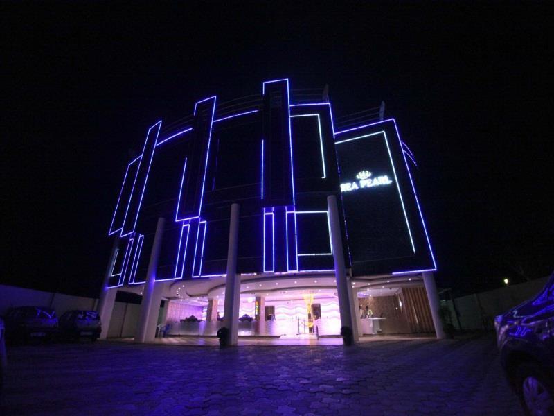 Hotel Sea Pearl Kollam Exteriör bild